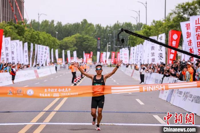 2024山西高平“问祖之旅”马拉松燃情开跑，传承
